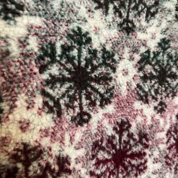 Vintage Northern Getaway Fleece Pull Over - Picture 5 of 15